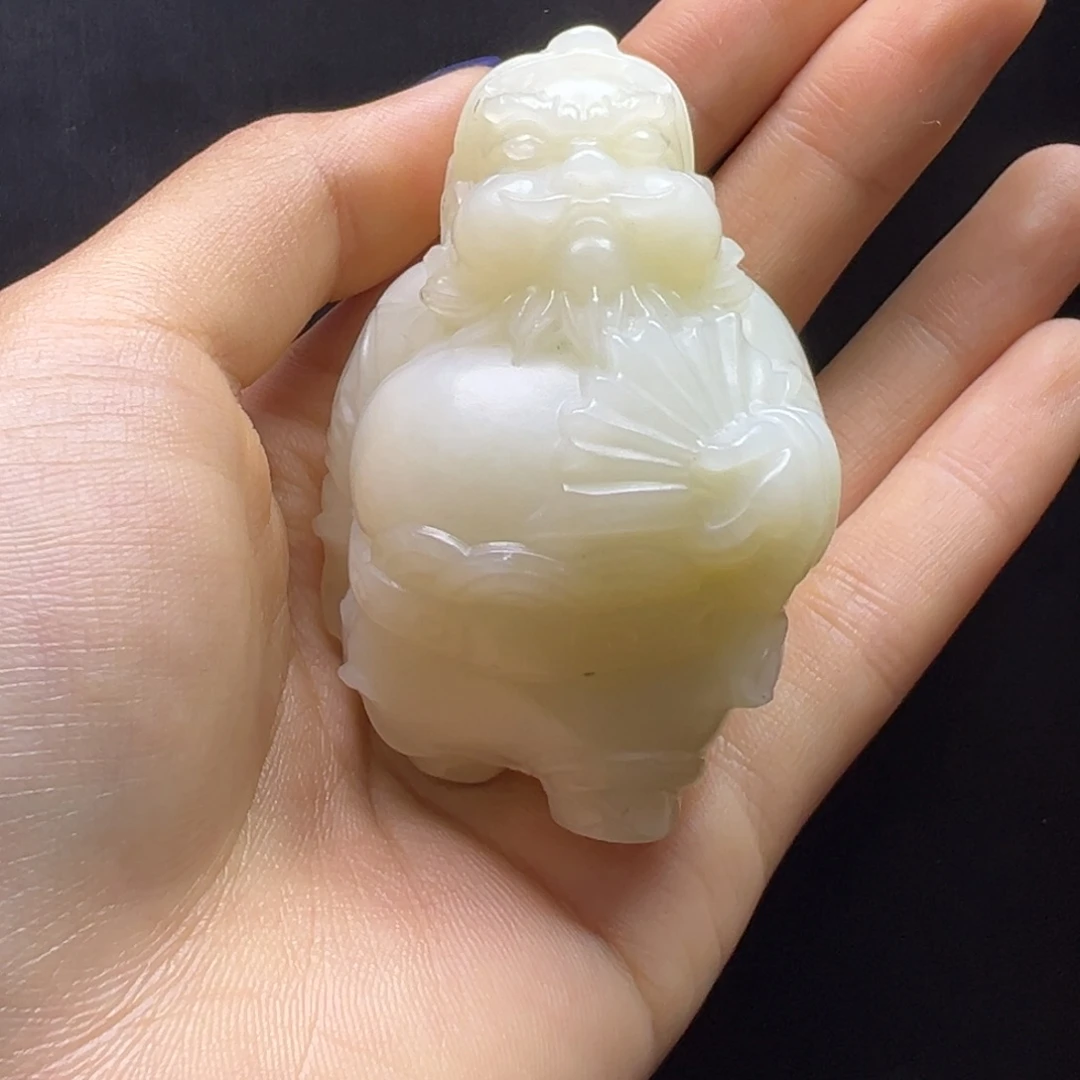 龍***行和田玉未镶嵌挂件