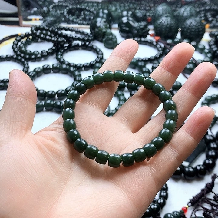 手链未镶嵌和田玉（青玉）酷*猪