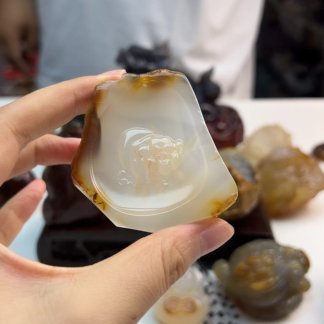 玛瑙/玉髓未镶嵌颈饰