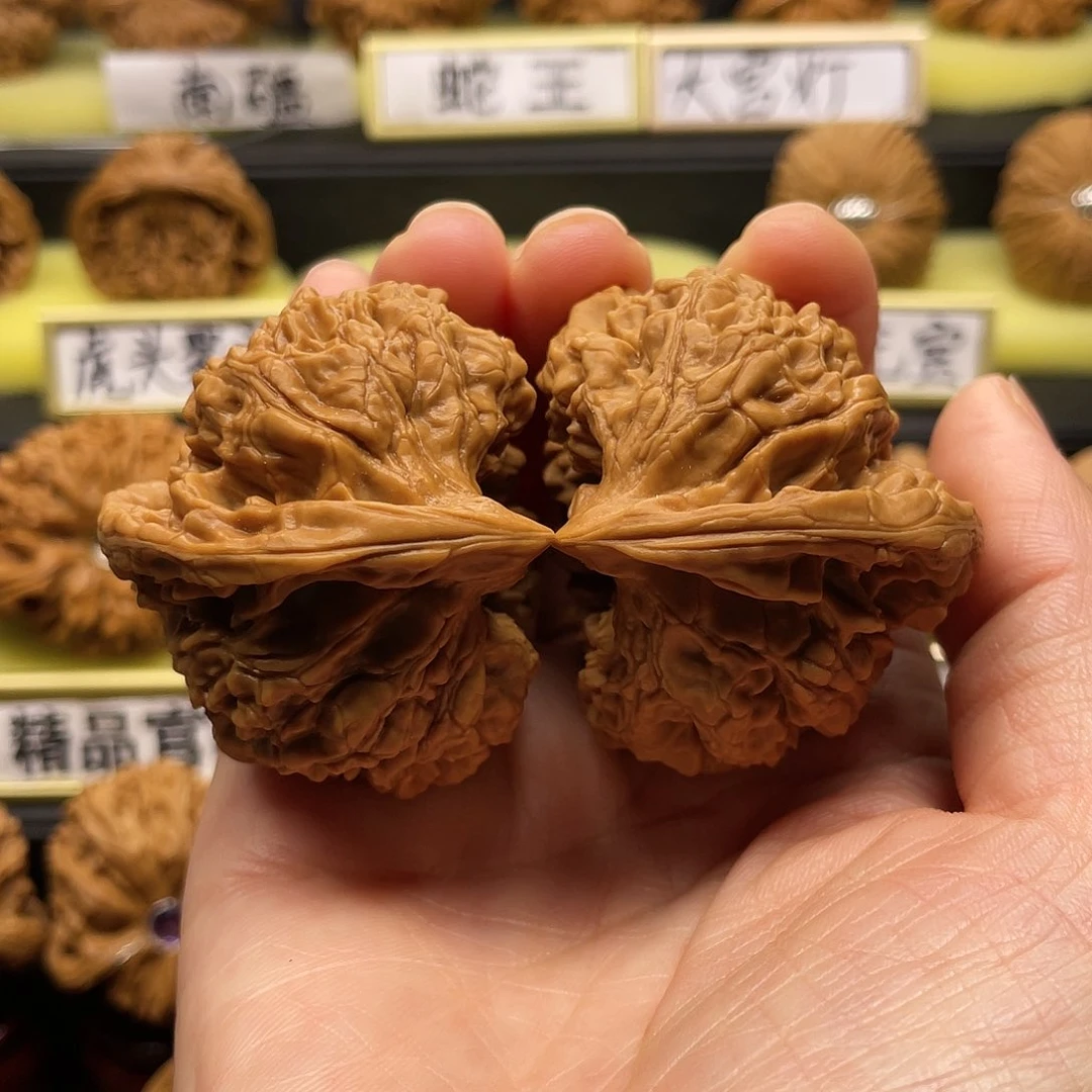 【闪购商品】吊坠文玩核桃座山雕47