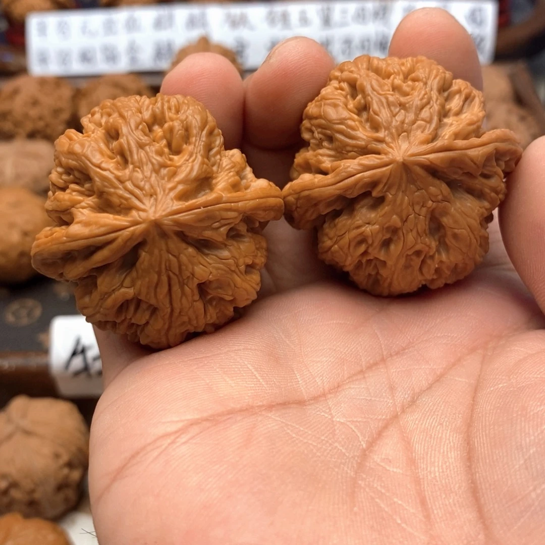 文玩核桃吊坠44尺 全品大粗筋 18