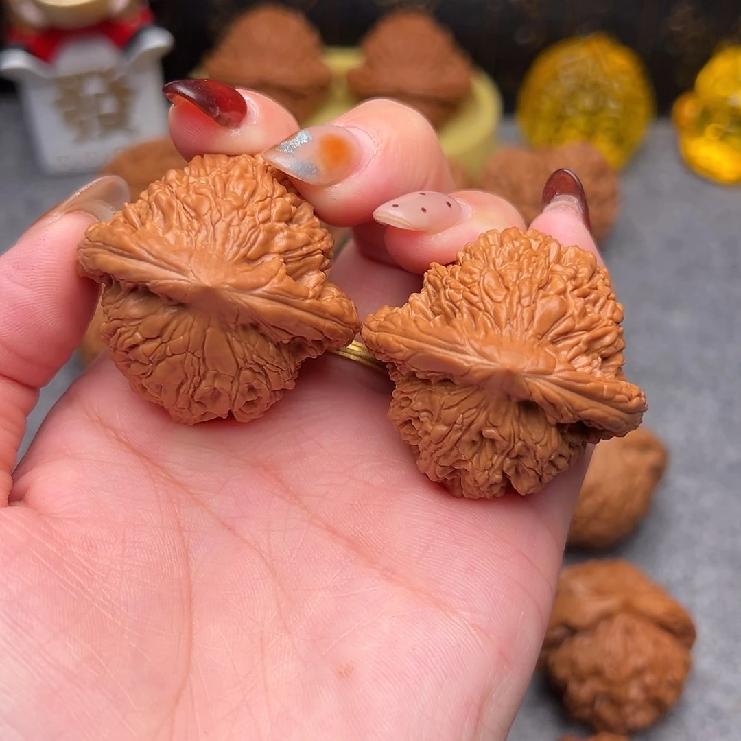 把件文玩核桃毕业精品精配麦穗虎头40全品