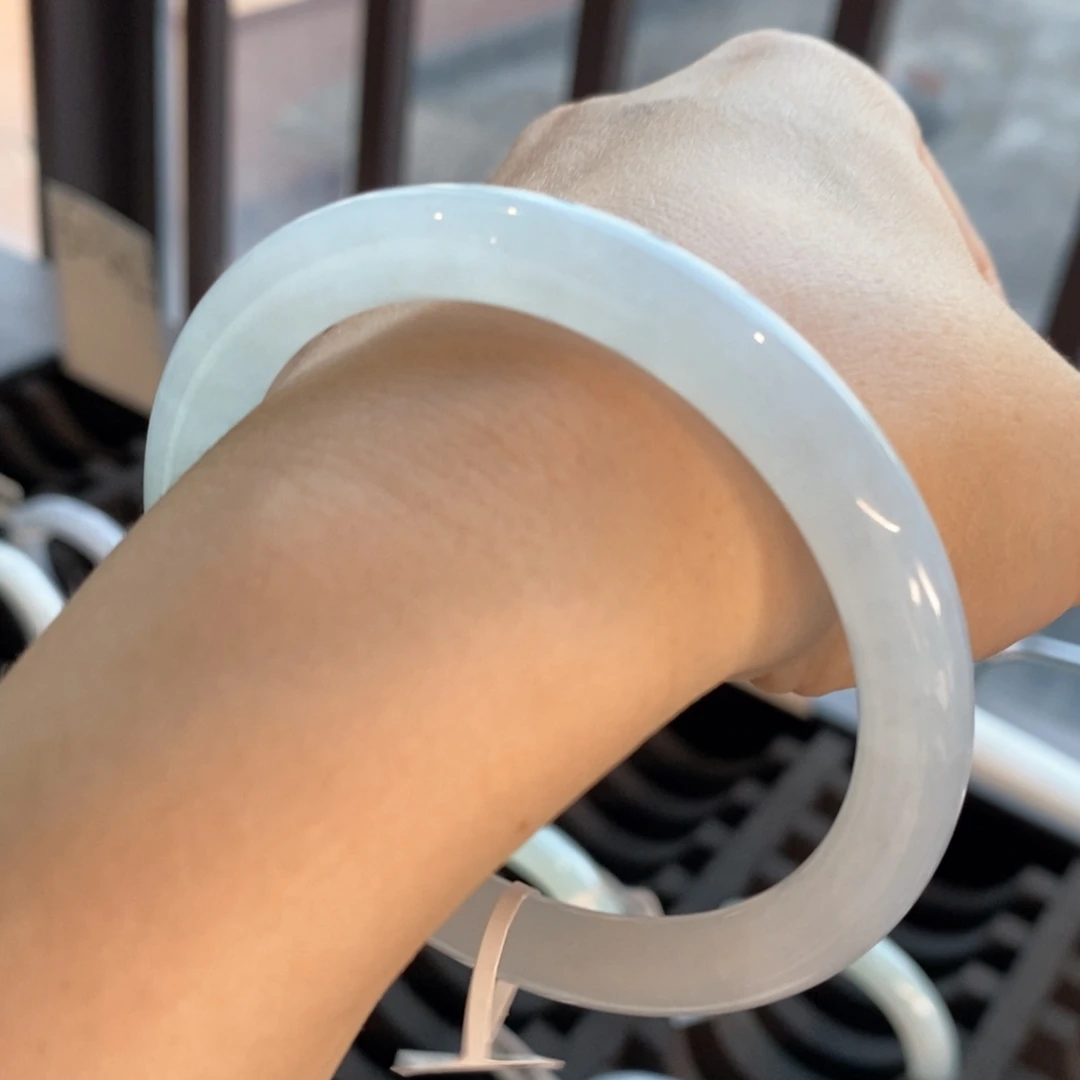 翡翠未镶嵌手镯白冰美人条58