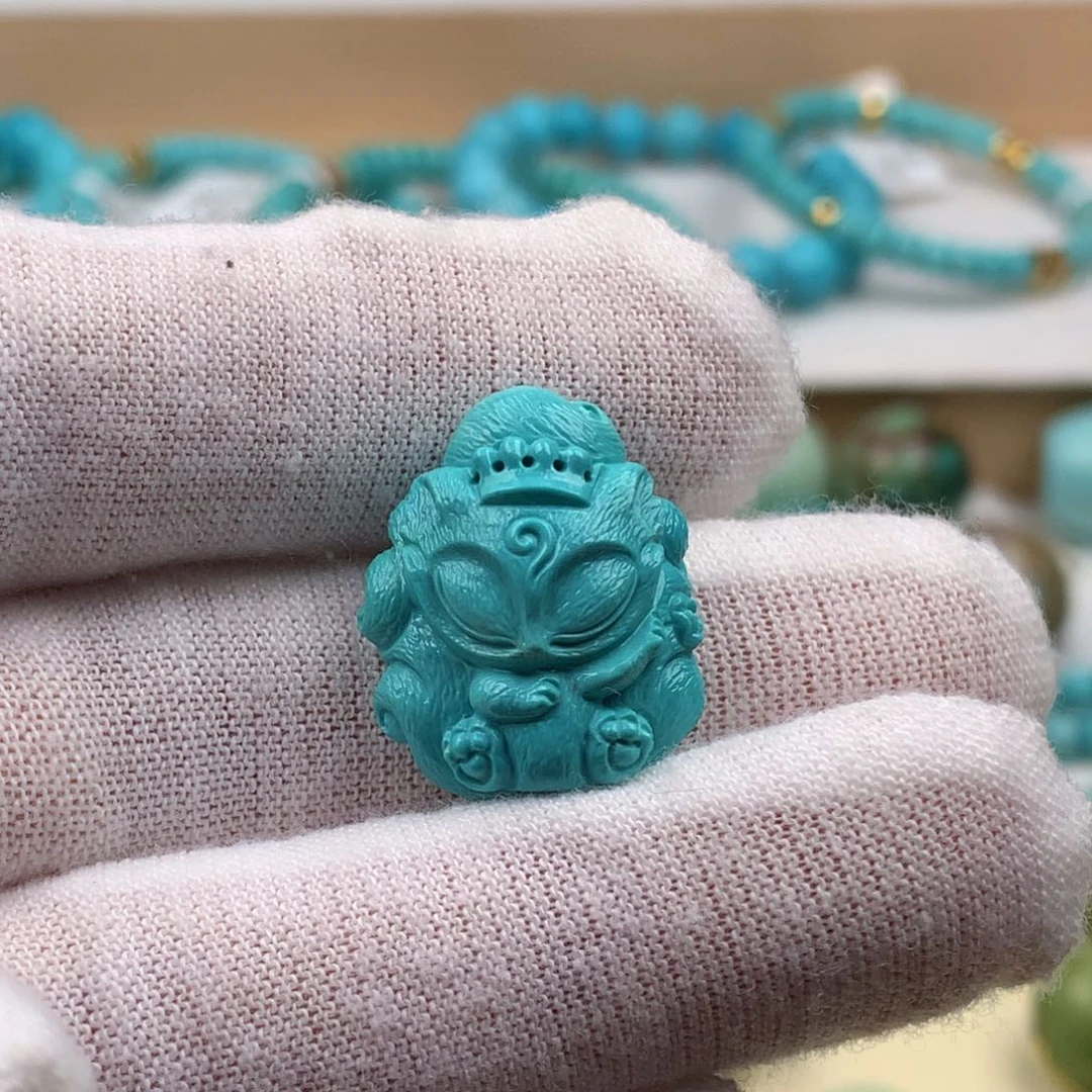 未镶嵌绿松石珠宝奇石