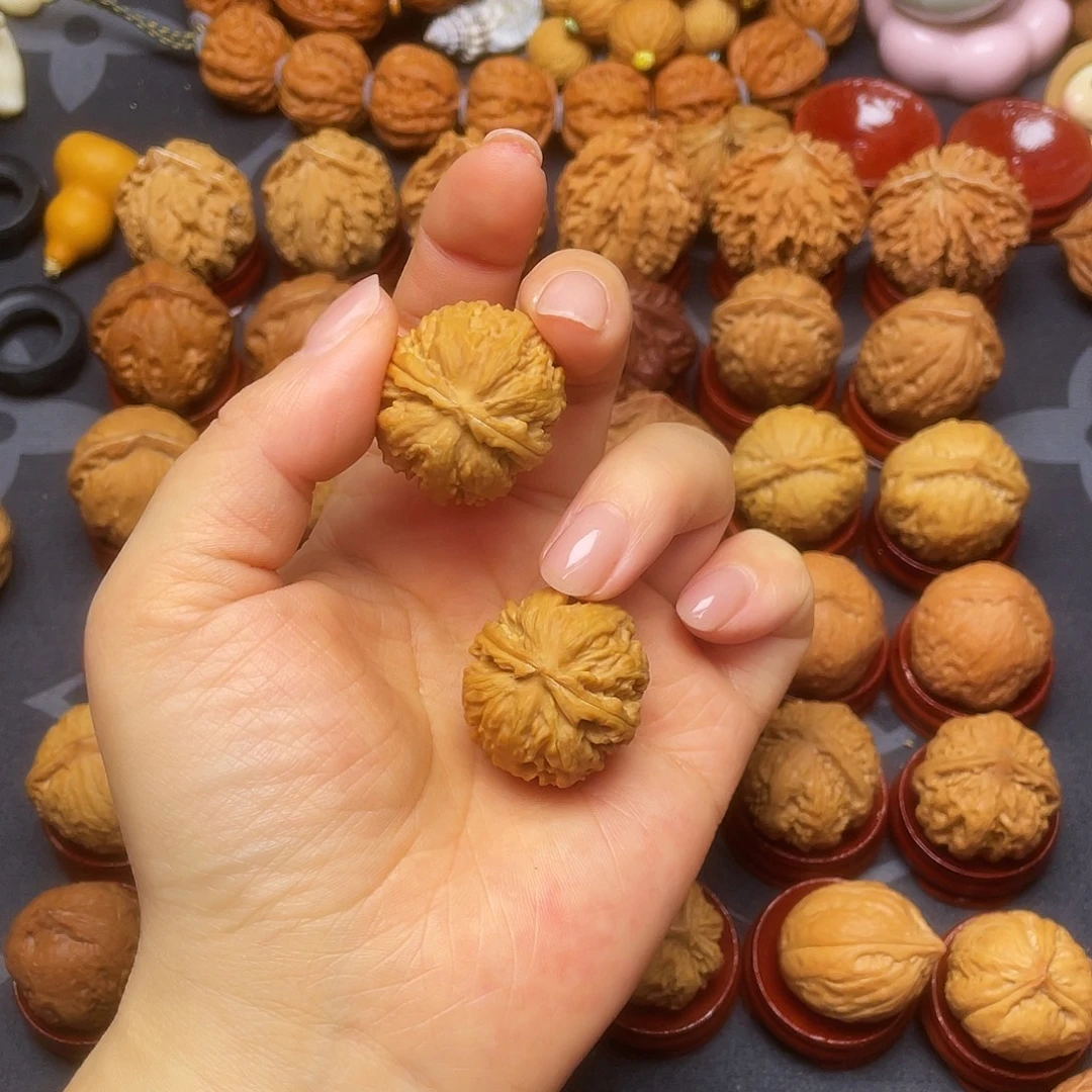 把件文玩核桃013闷尖霸王龙