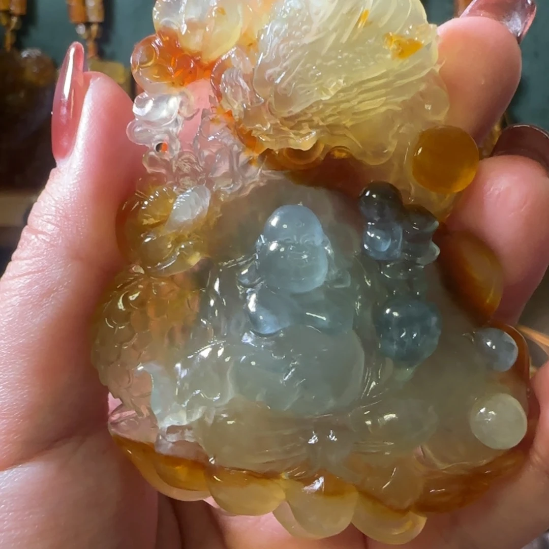 蛇纹石玉颈饰合金鱼