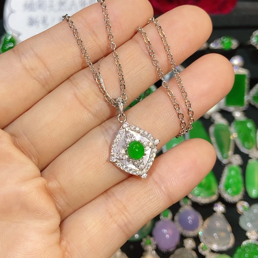 【闪购商品】翡翠未镶嵌颈饰天然翡翠