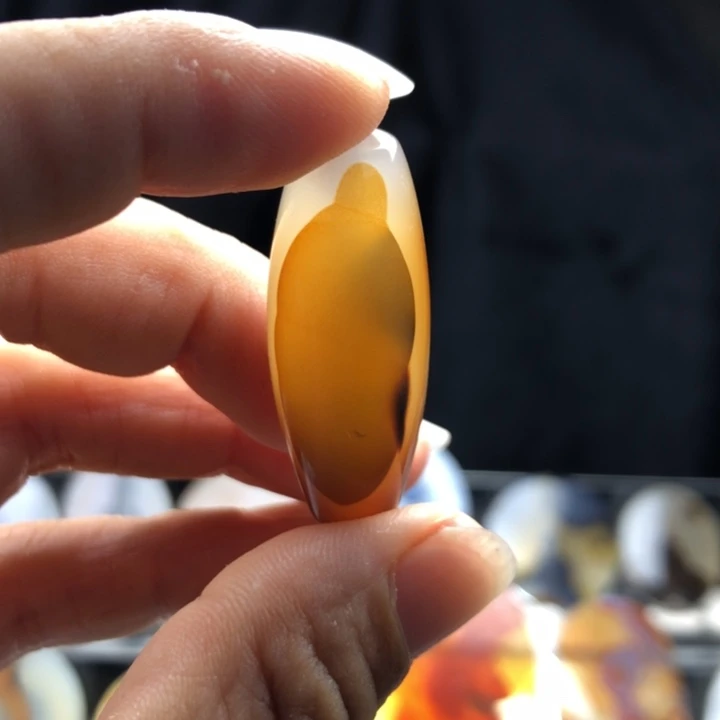 合金玛瑙/玉髓珠宝奇石024