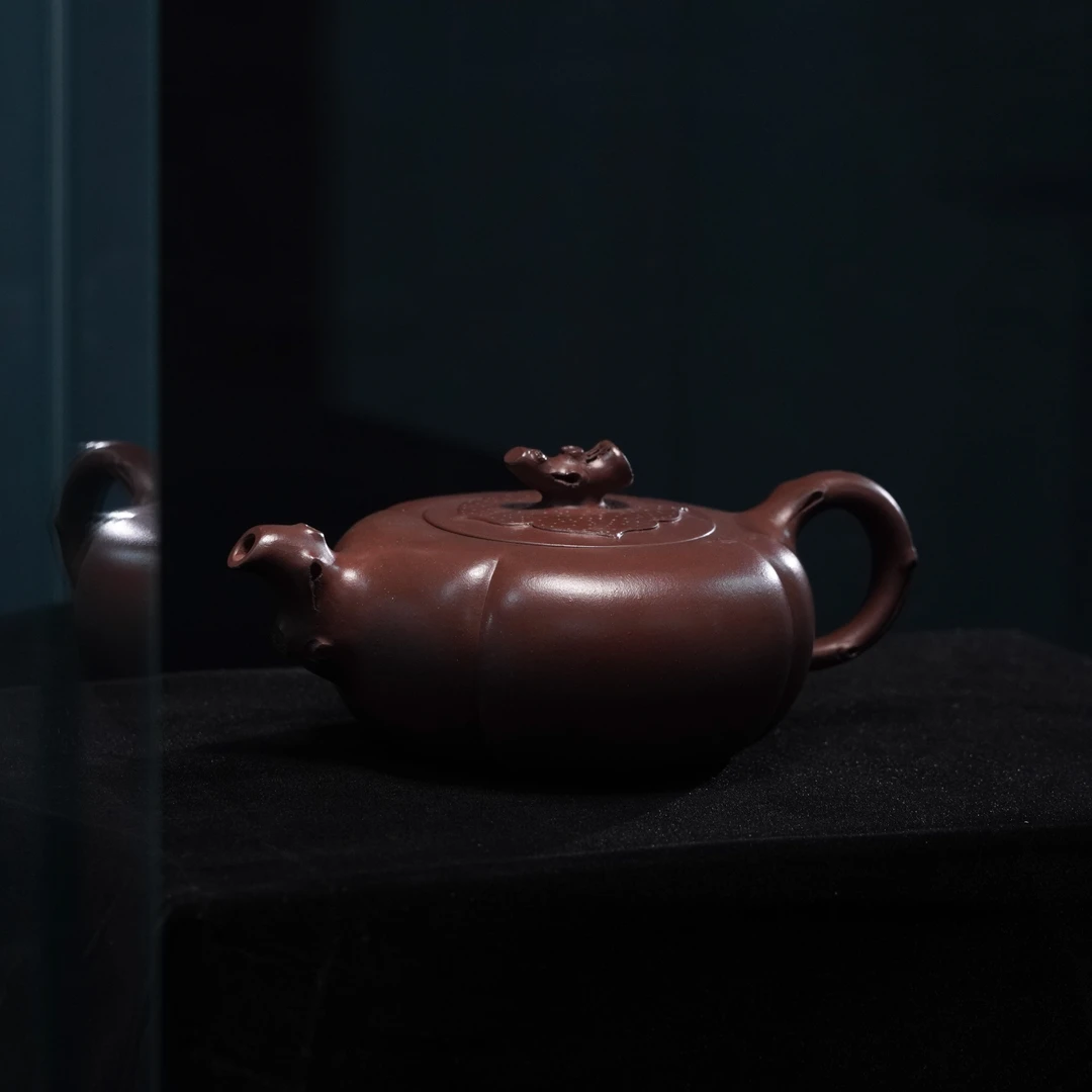 lot.20150 任伟红 紫玉金砂柿圆壶 300cc