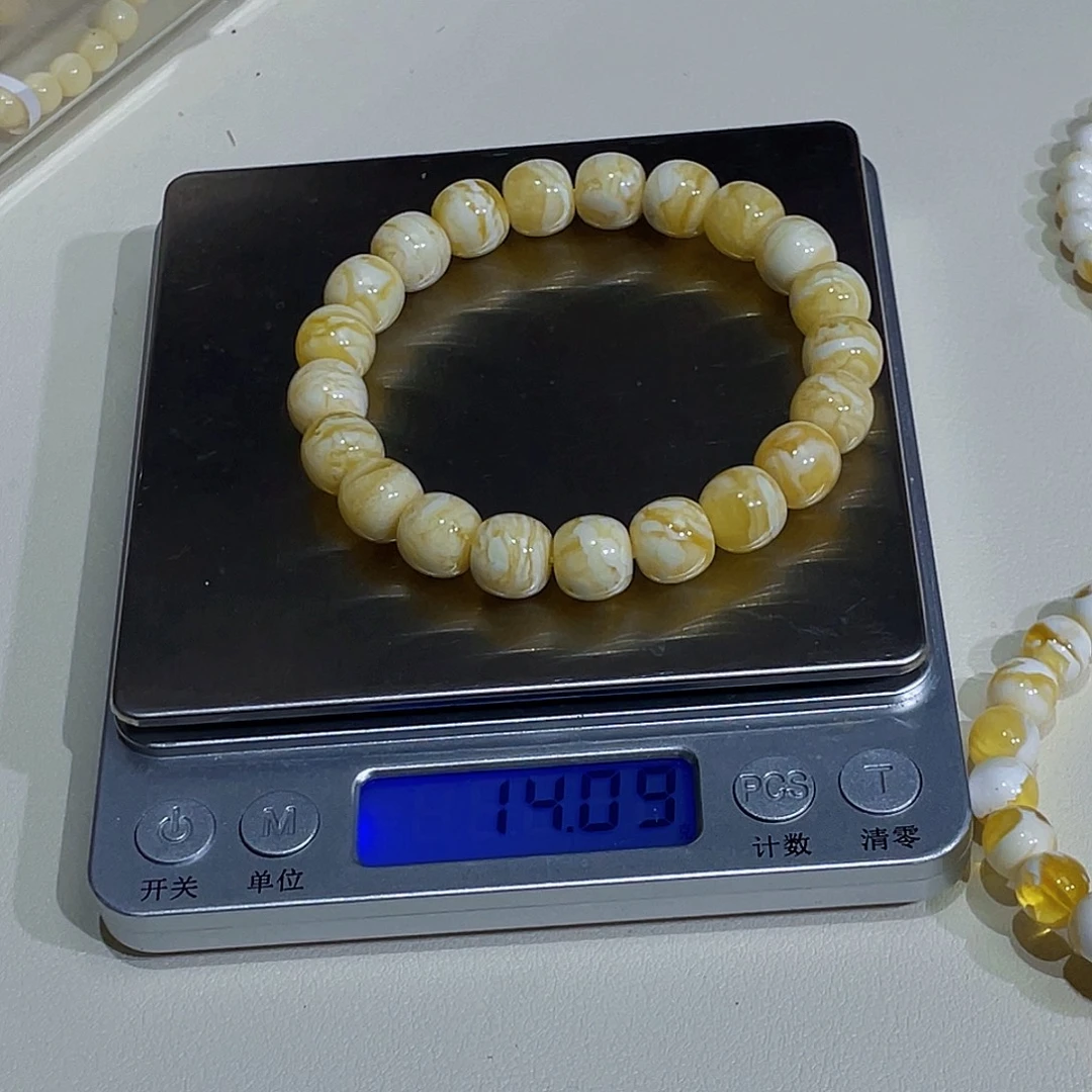 搬***工琥珀未镶嵌裸石Y105019