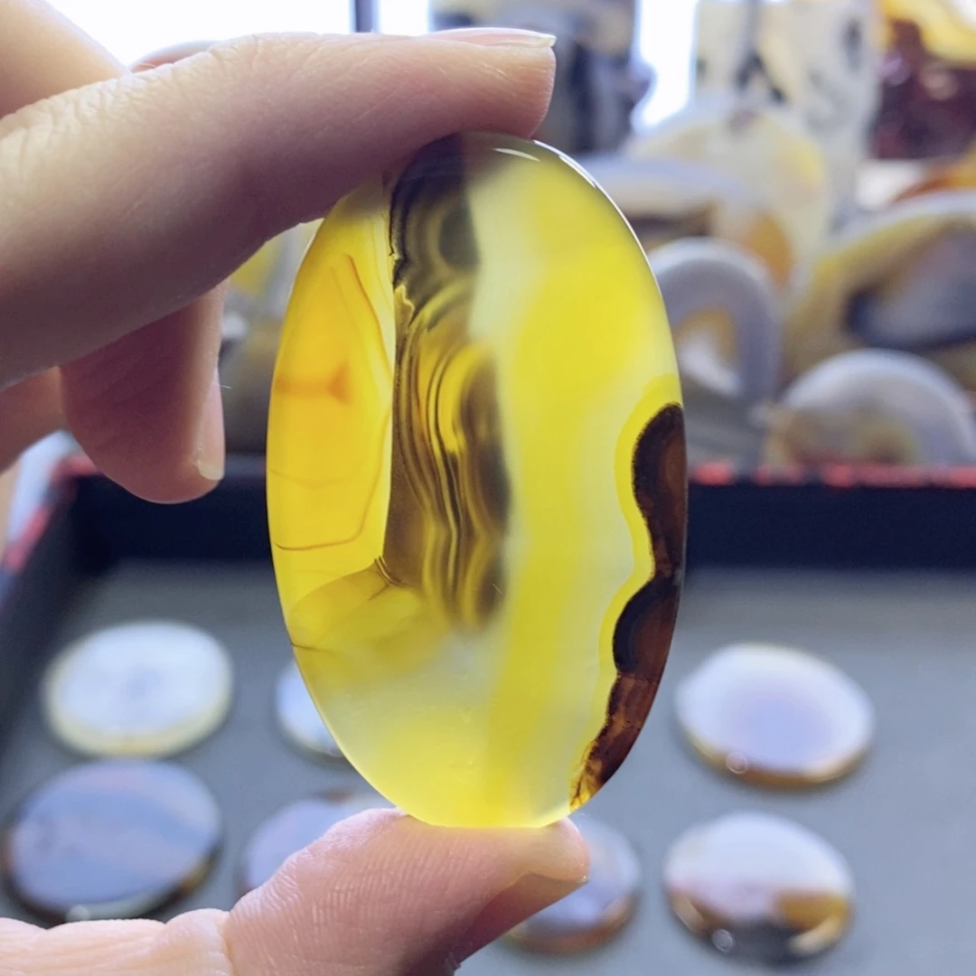 玛瑙/玉髓颈饰未镶嵌