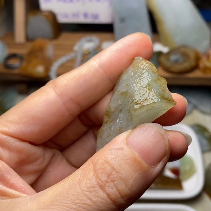 翡翠未镶嵌颈饰天然