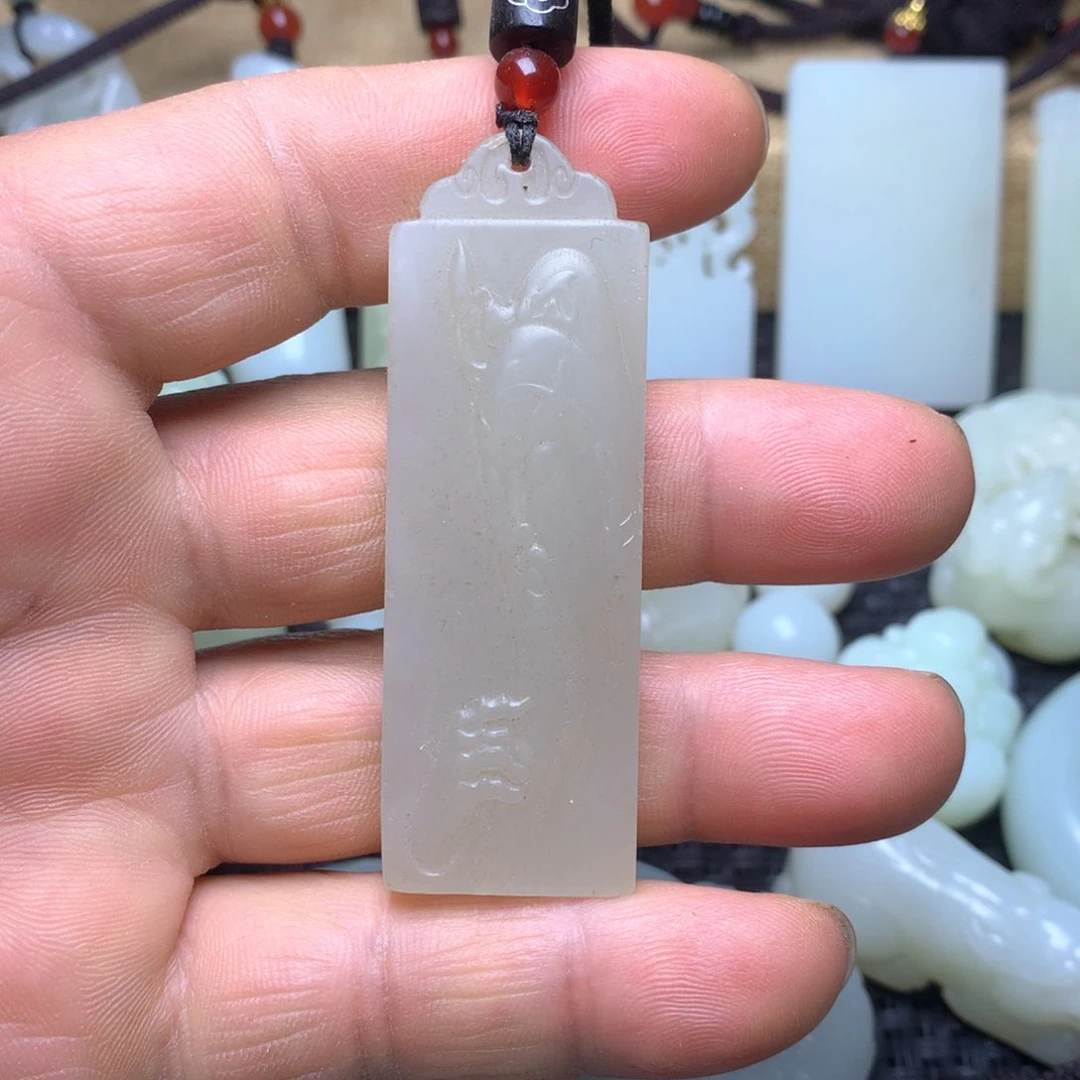 和田玉挂件未镶嵌