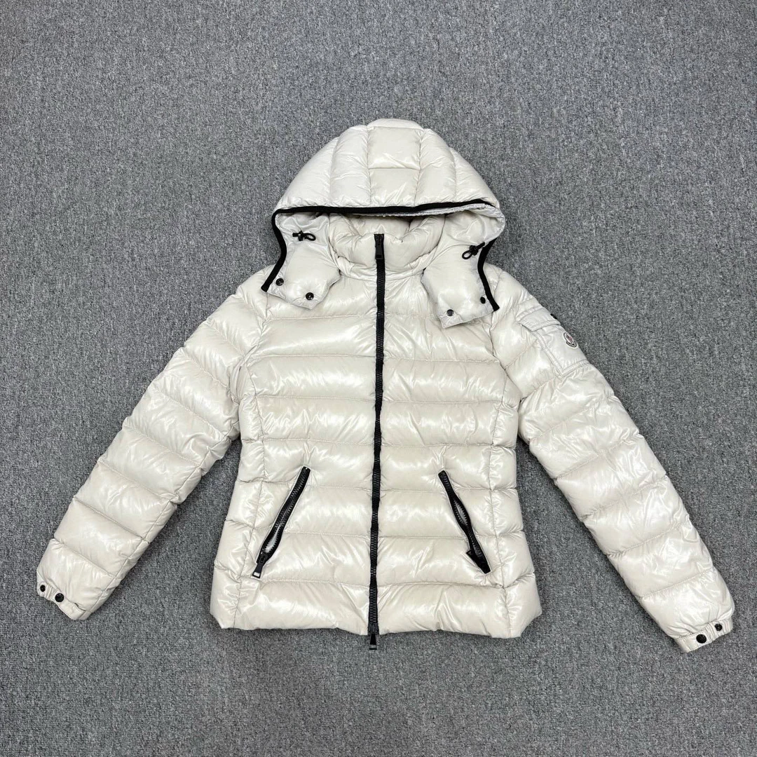 99新 MONCLER 16068874 nz Monclr 白色羽绒服外套 1码99新
