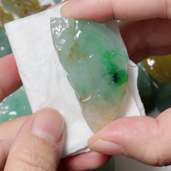 定制翡翠未镶嵌包工