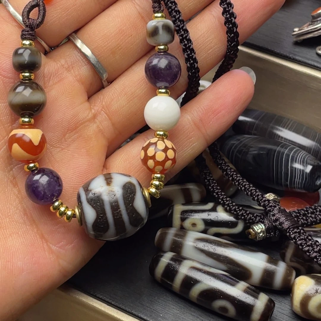 颈饰玻璃小元素哈哈哈