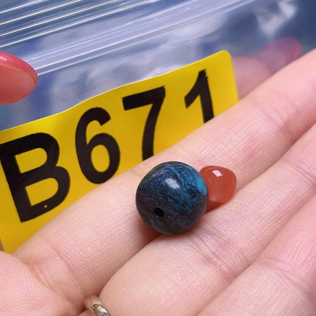 南红玛瑙未镶嵌珠宝半成品