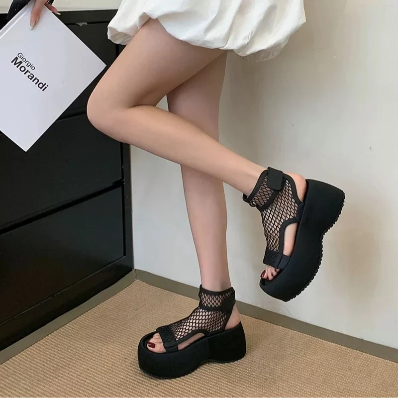 镂空网面鞋2025新款夏小众编织厚底高跟凉拖女魔术贴度假罗马凉鞋