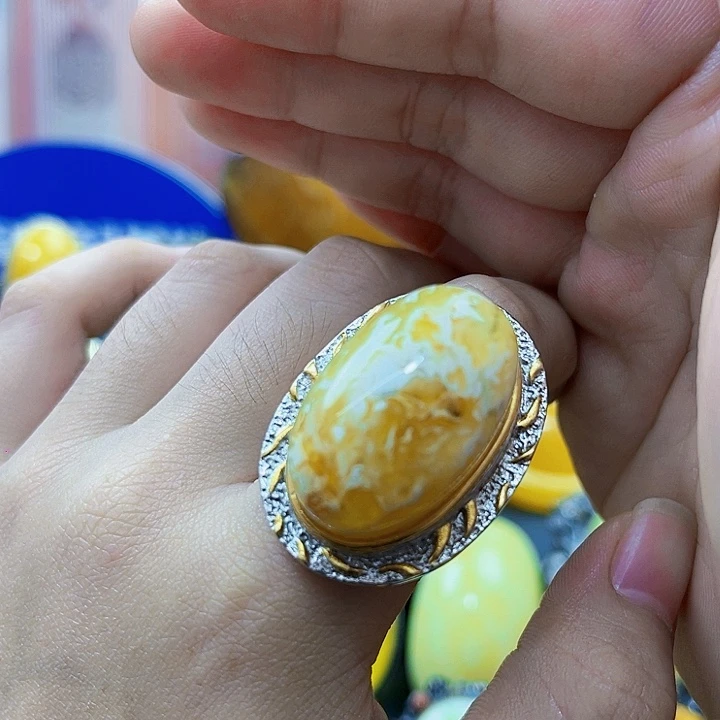 刘***师琥珀银S925镶嵌颈饰戒指