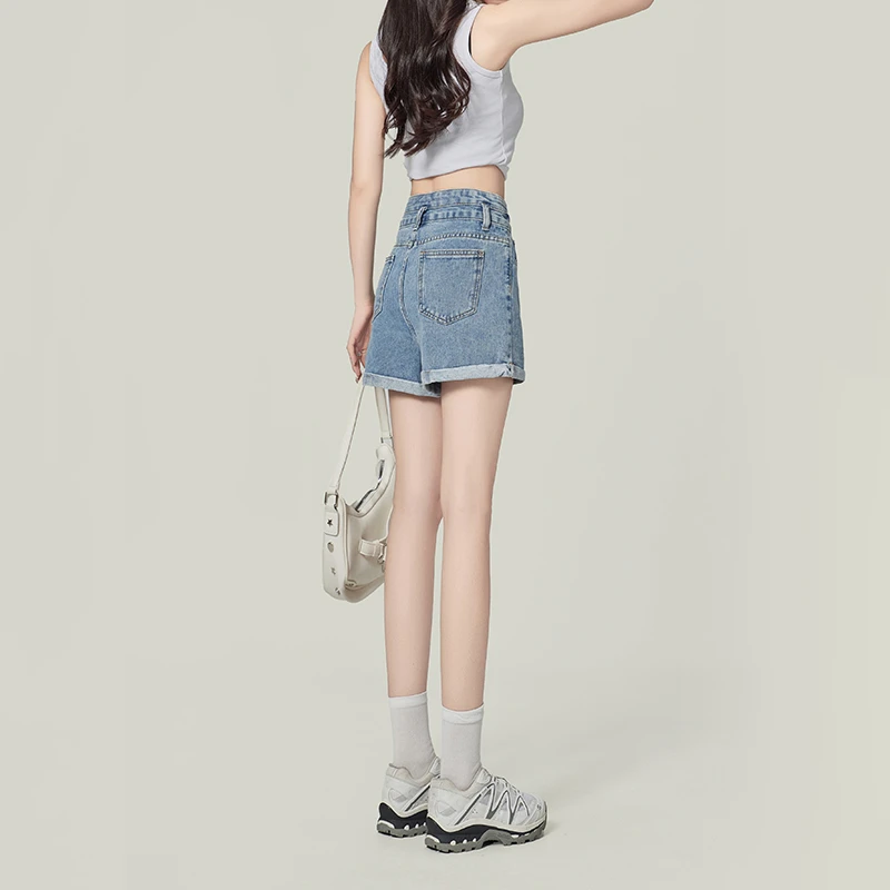 白色牛仔短裤女2025夏季新款高腰宽松显瘦a字阔腿卷边设计感热裤