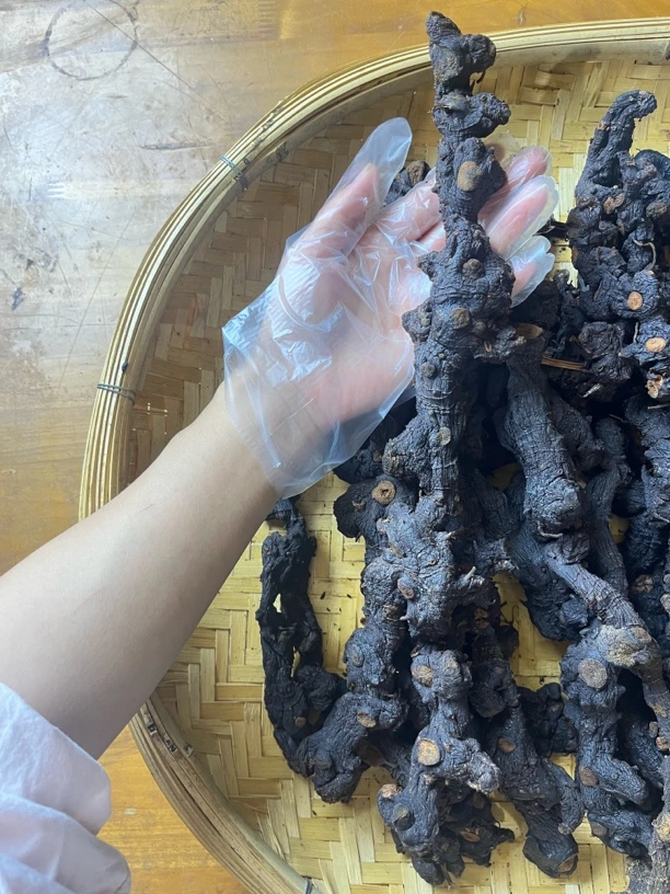 12个月的量】10年以上30公分整根发货九蒸九晒 熟黄即食