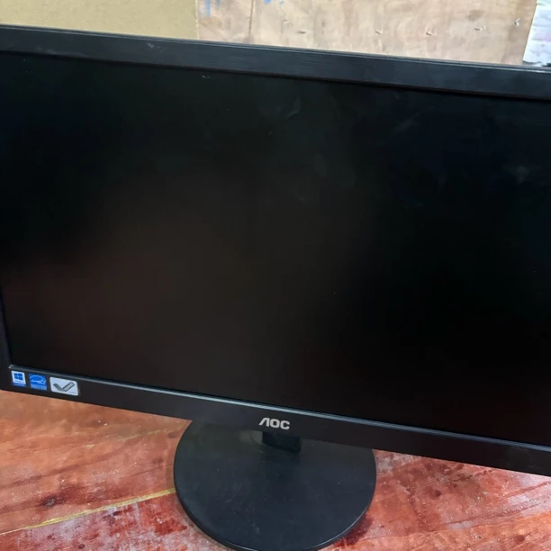 9新 20直面监控外接副屏液晶显示器
