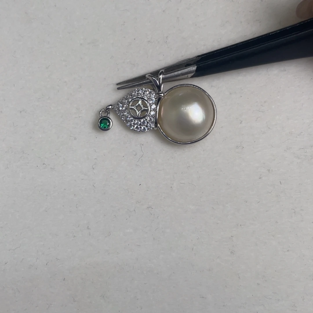 银S925镶嵌吊坠(不含链)拼合珍珠（马贝珠）