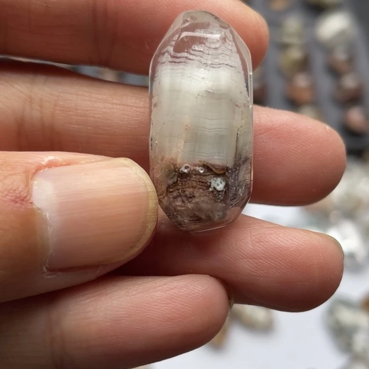 纯天然粉色幽灵碧玺（处理）