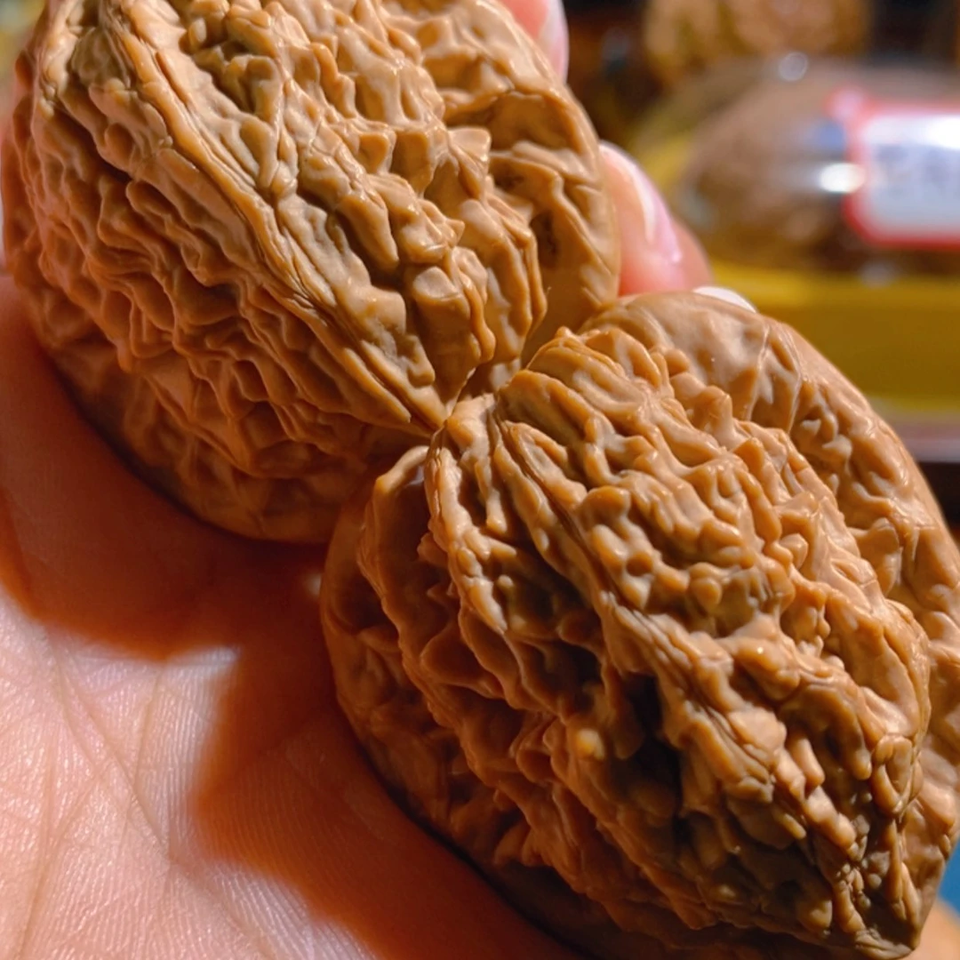 【闪购商品】文玩核桃吊坠发*虎头王