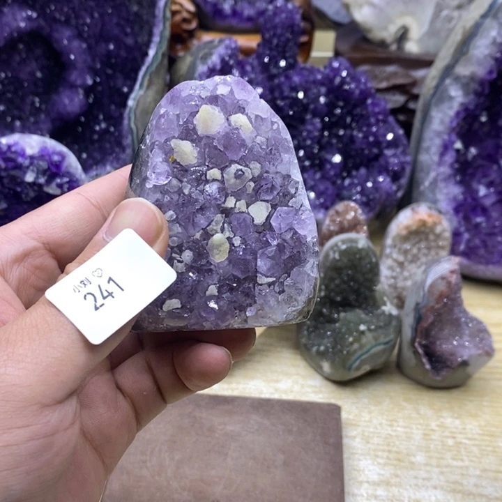 未镶嵌紫晶大型摆件（非配饰）