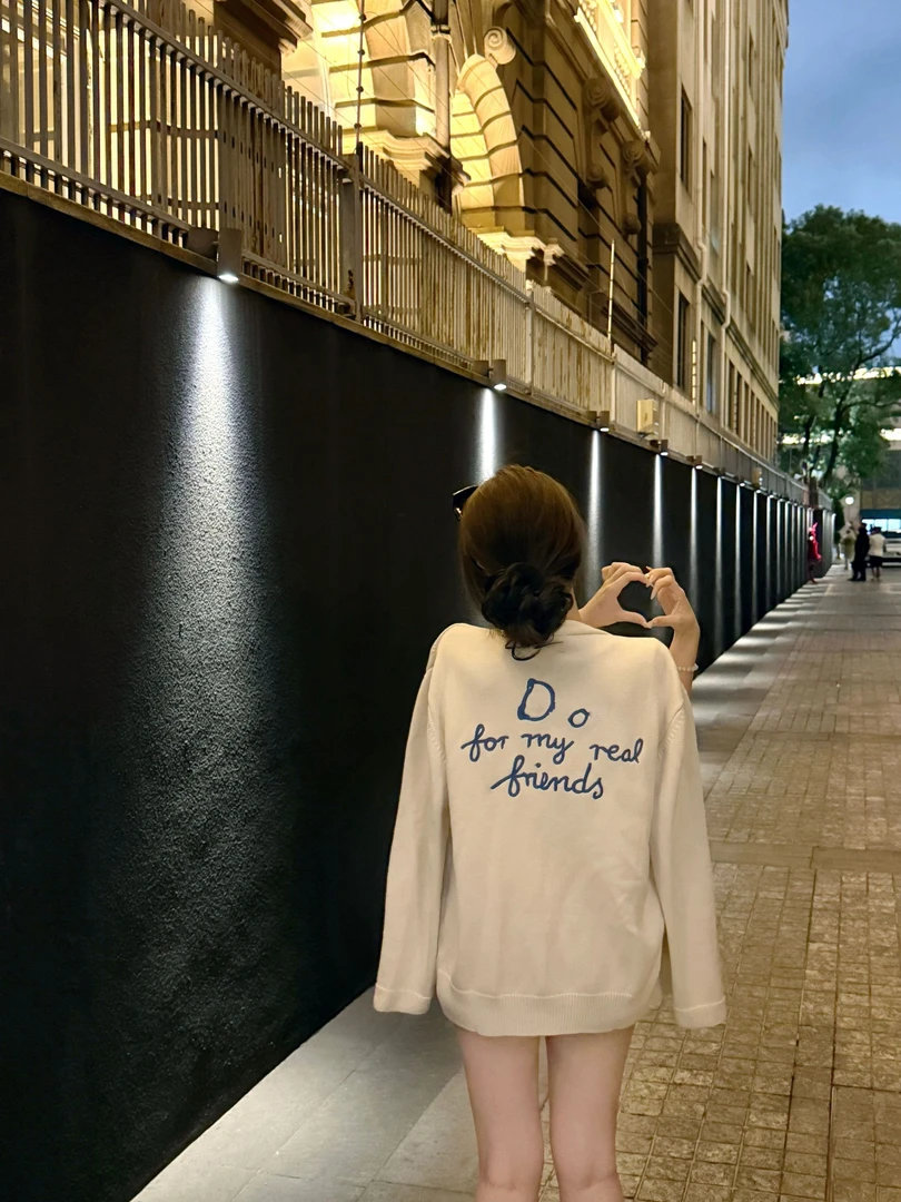 2025秋冬新款时尚百搭宽松显瘦V领针织开衫毛衣外套女