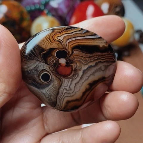 未镶嵌玛瑙/玉髓珠宝奇石天**藏