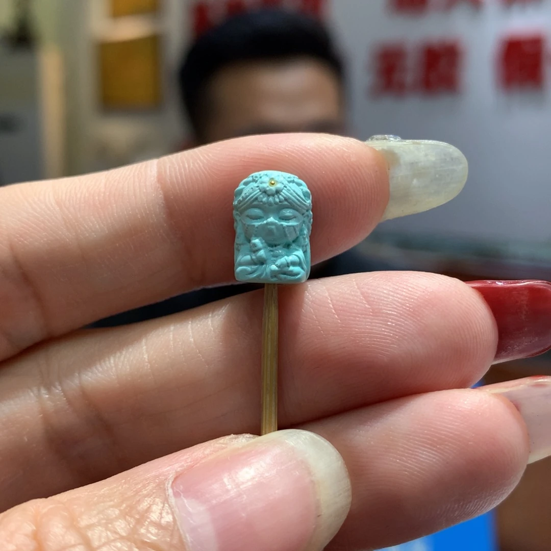 绿松石配饰未镶嵌