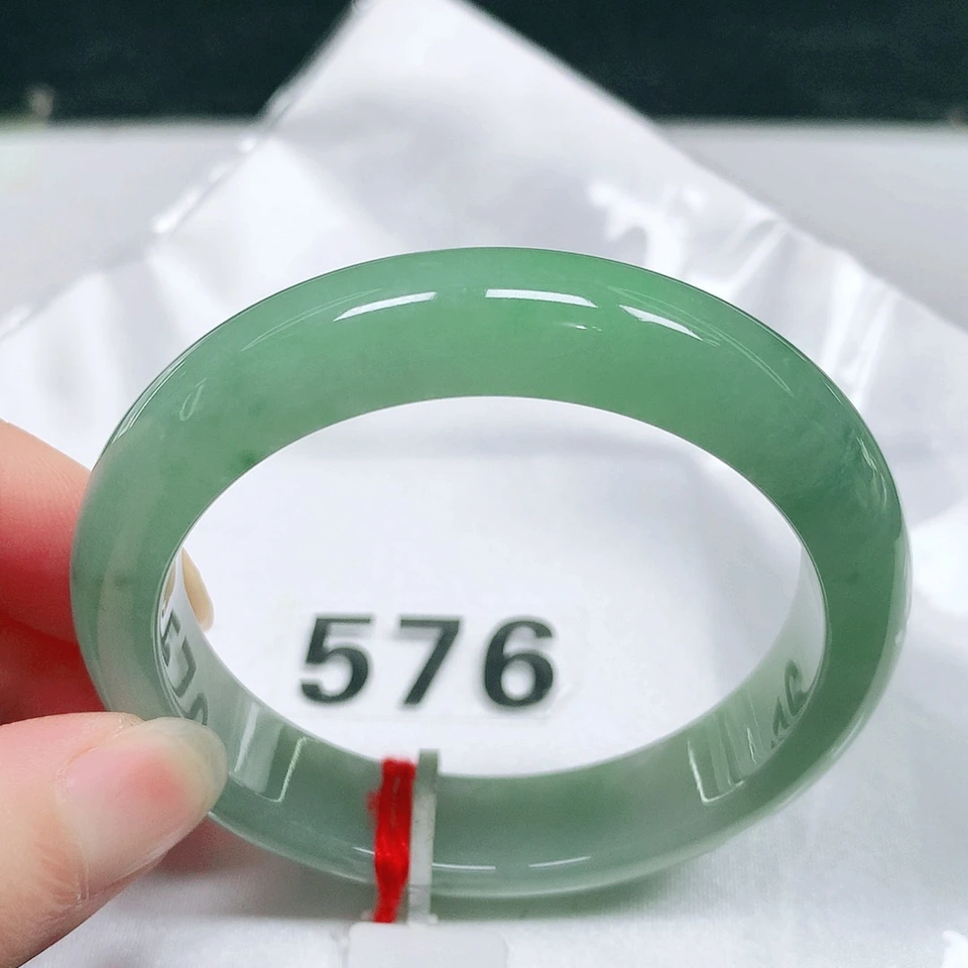 翡翠未镶嵌手镯27 号翡翠手镯