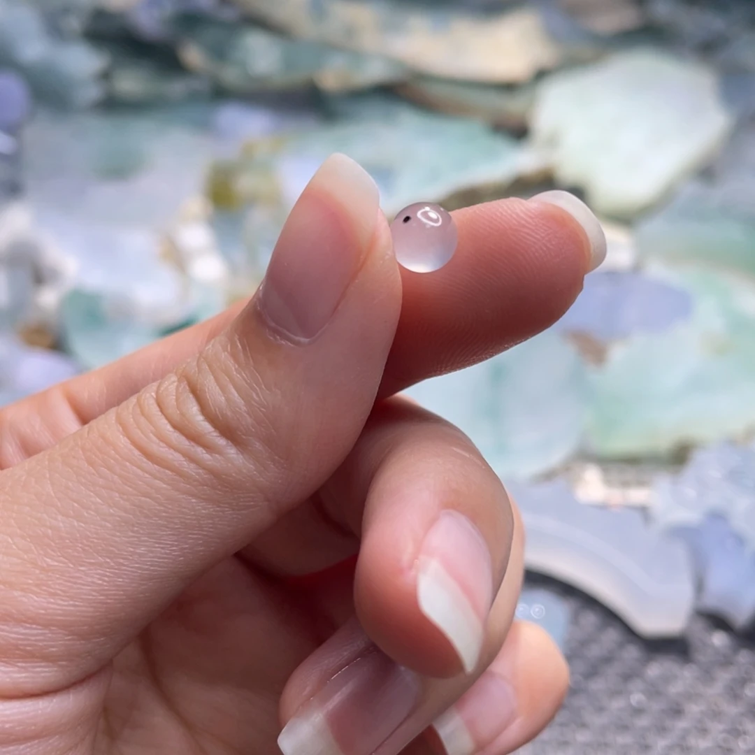 睡***子定制翡翠未镶嵌翡翠