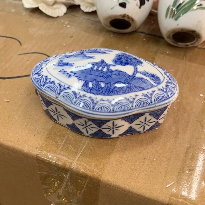 瓷片微瑕陶瓷。乙。。。。。。。。。。。。