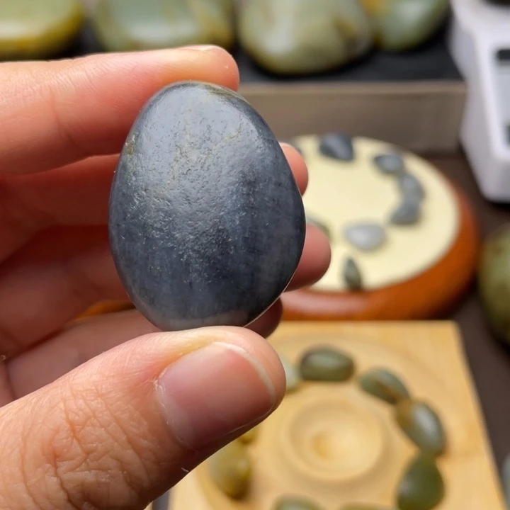 和田玉未镶嵌颈饰6