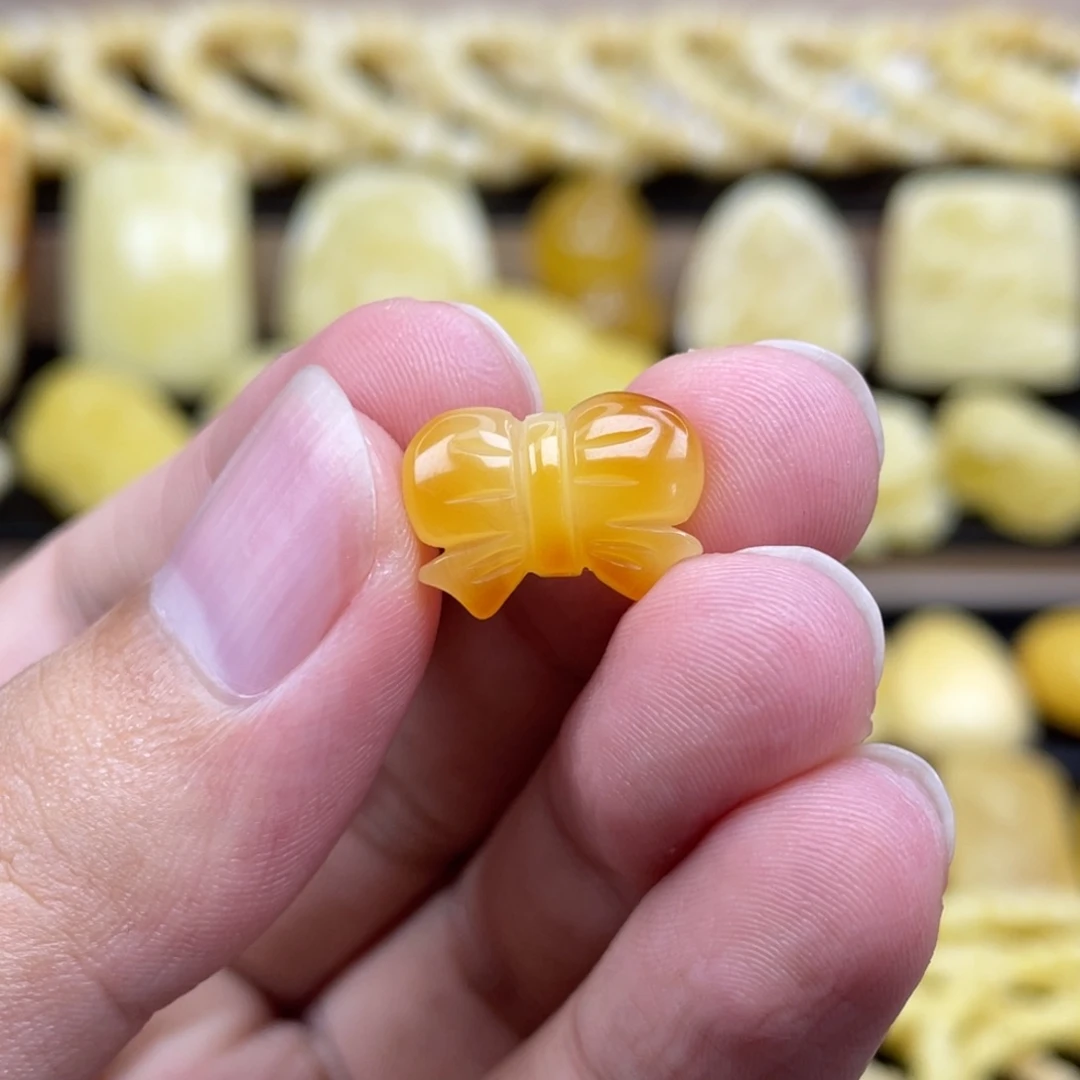 琥珀未镶嵌裸石琥珀蜜蜡