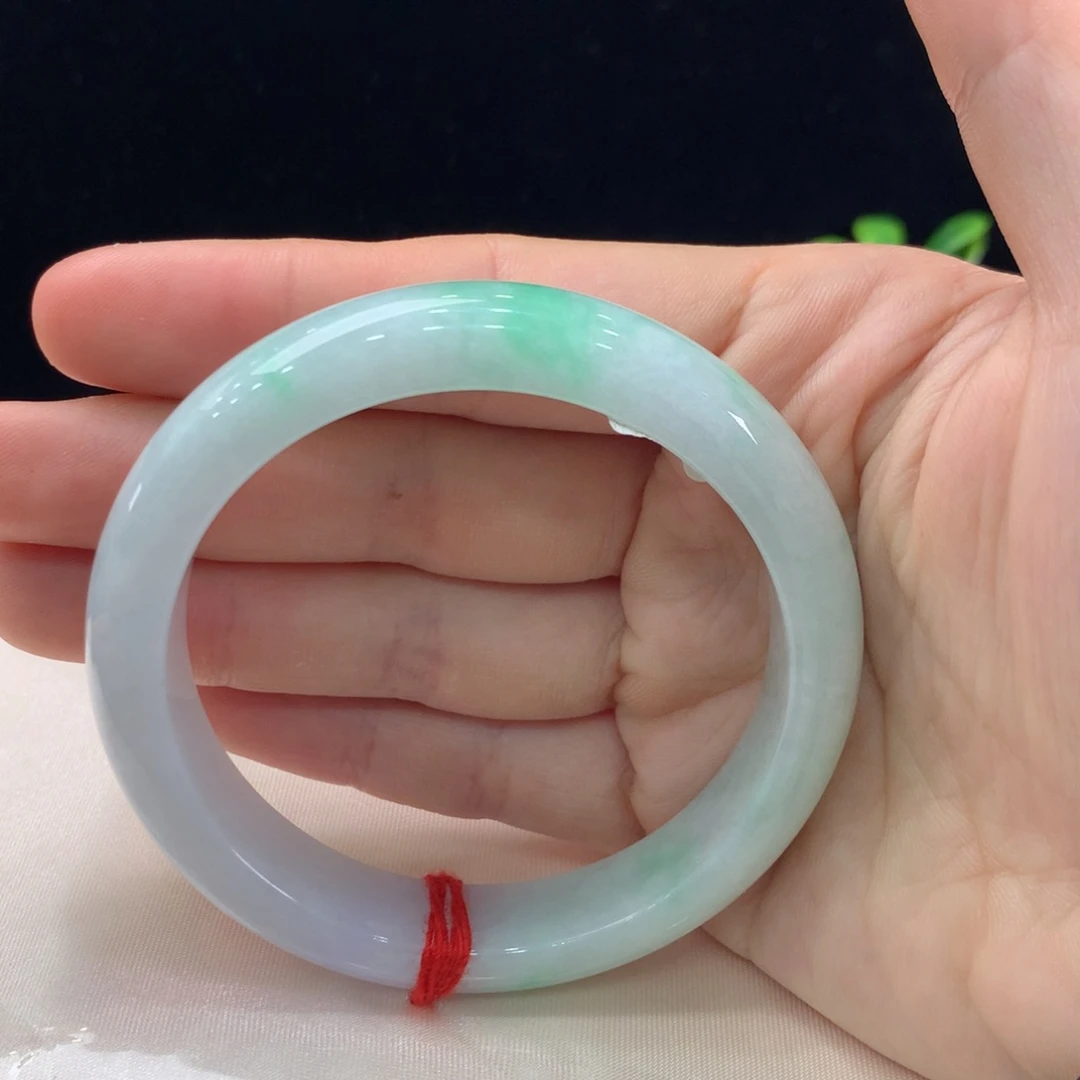 翡翠手镯未镶嵌缅甸A货翡翠 春彩56 57