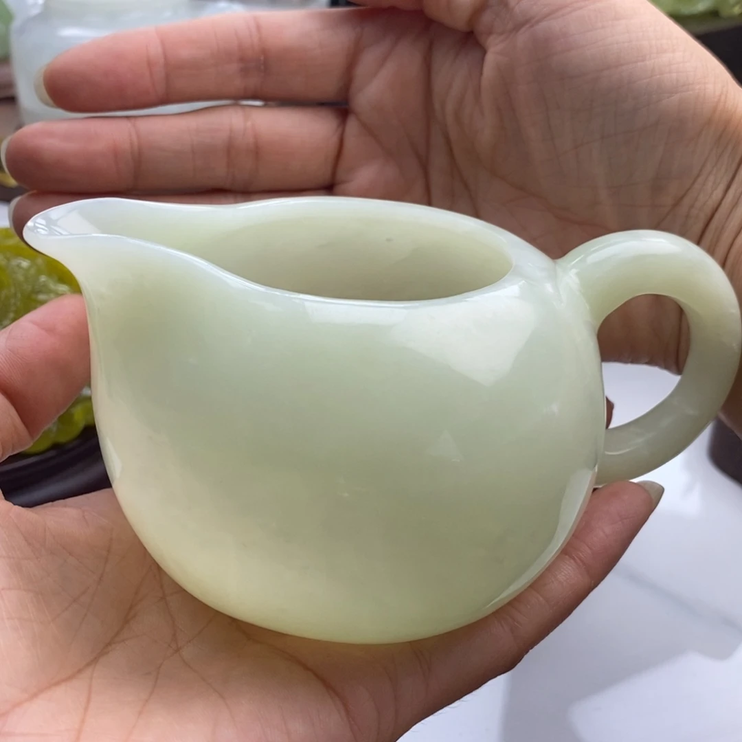 壹***众岫玉未镶嵌四大名玉公道杯