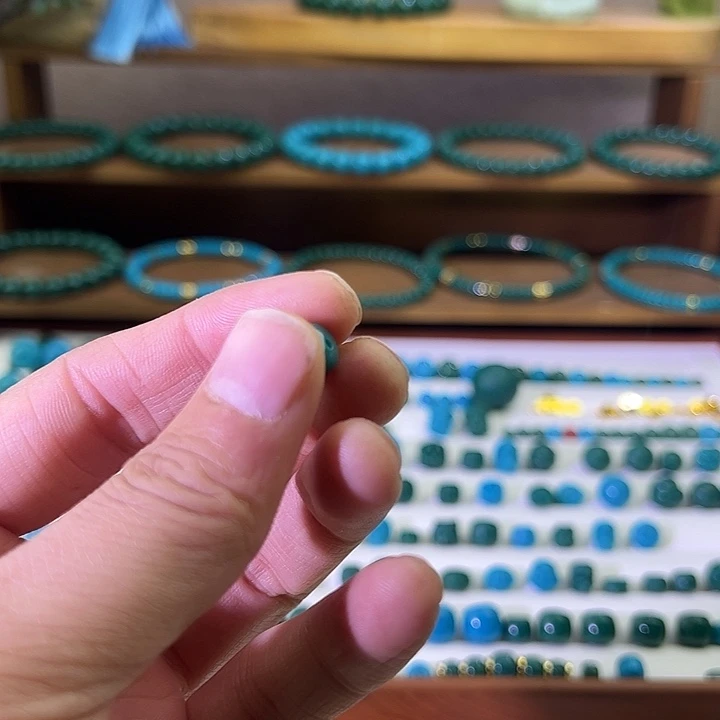 阿***飞石英石磁石777蓝绿 777蓝色 88红色