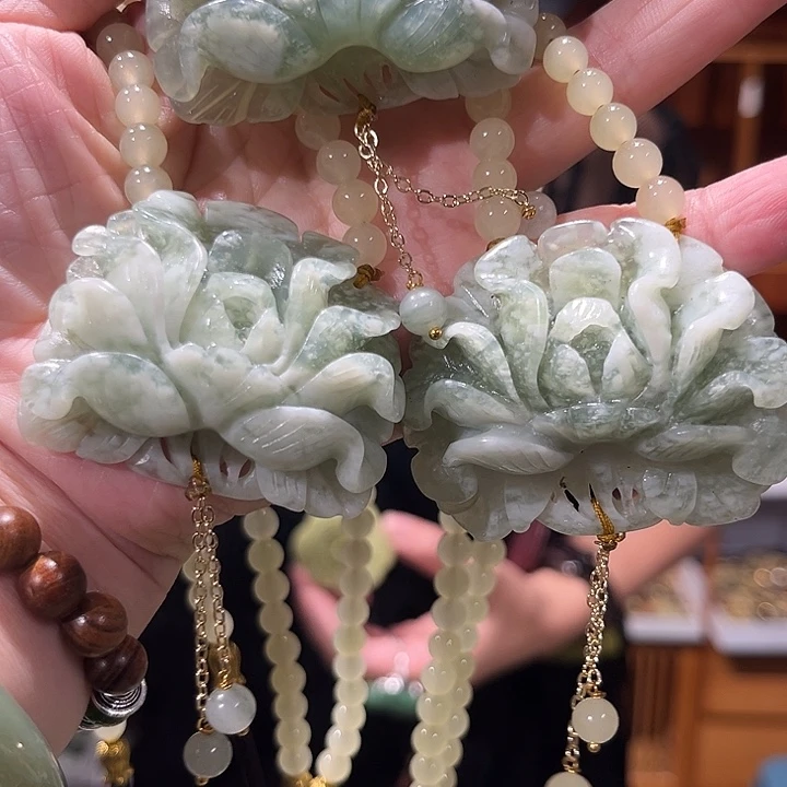 未镶嵌岫玉毛衣链