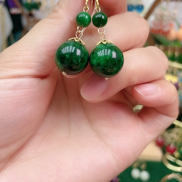 合金石英质玉耳饰