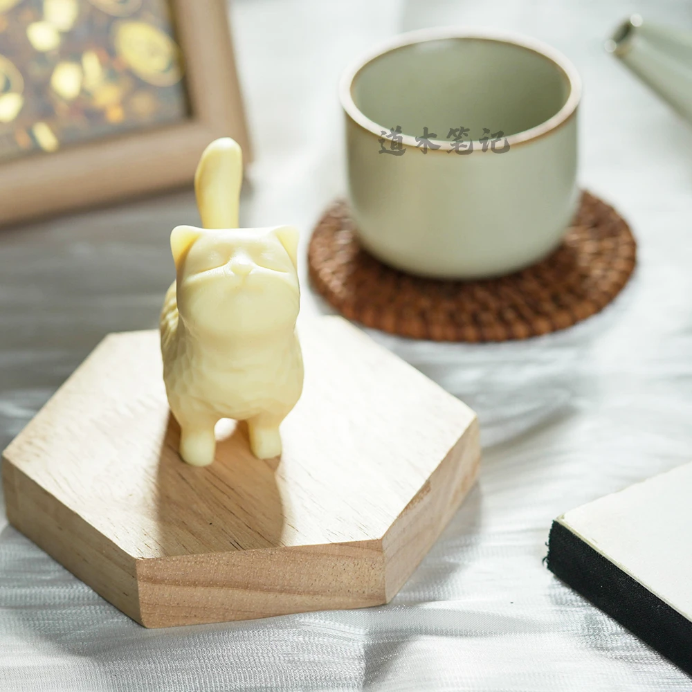 象牙果小猫摆件
