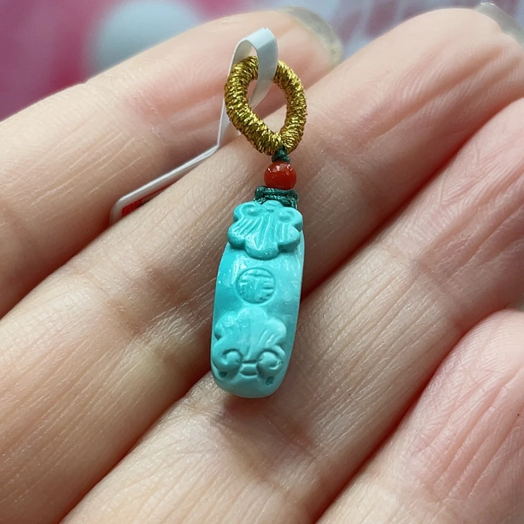 绿松石颈饰未镶嵌