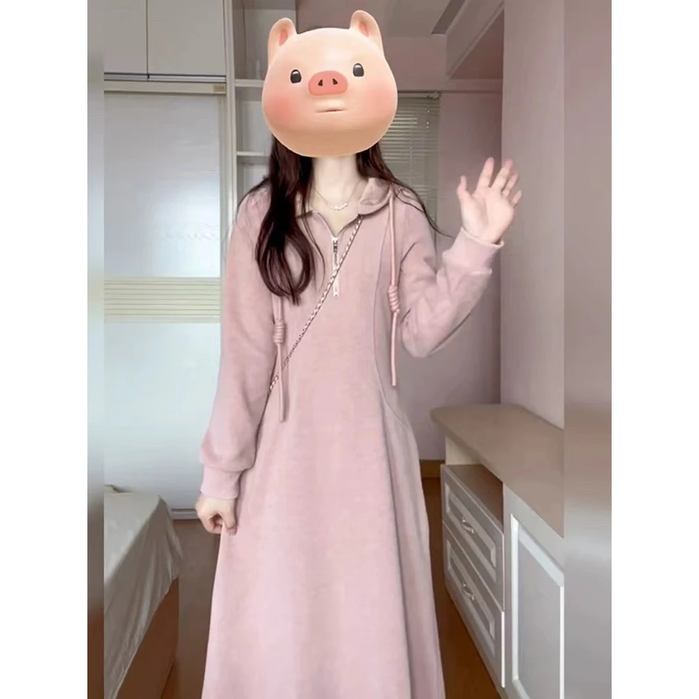 公主裙仙女裙红色缎面蕾丝裙爆款粉色连帽连衣裙卫衣中长裙穿搭