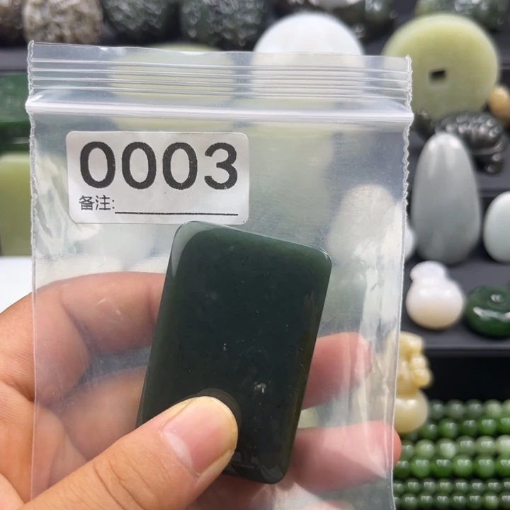 和田玉未镶嵌珠宝半成品