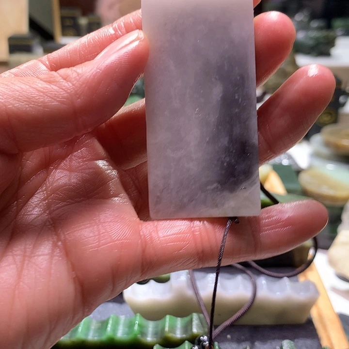 和田玉未镶嵌珠宝半成品
