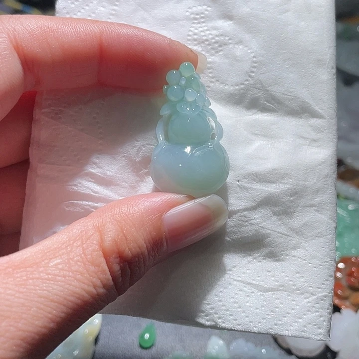 颈饰未镶嵌翡翠天