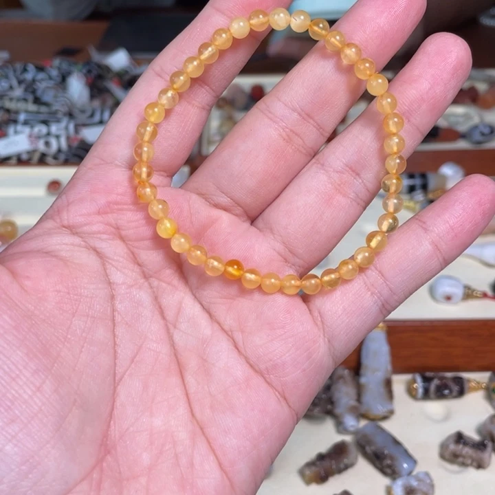 玛瑙/玉髓未镶嵌颈饰5蜜蜡